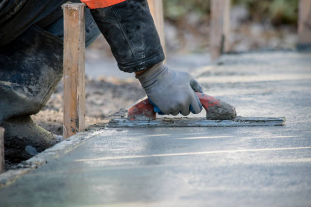 Best Concrete Walkway Installation  in North Manchester, IN