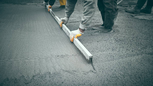 Best Concrete Driveway Repair Near Me  in North Manchester, IN